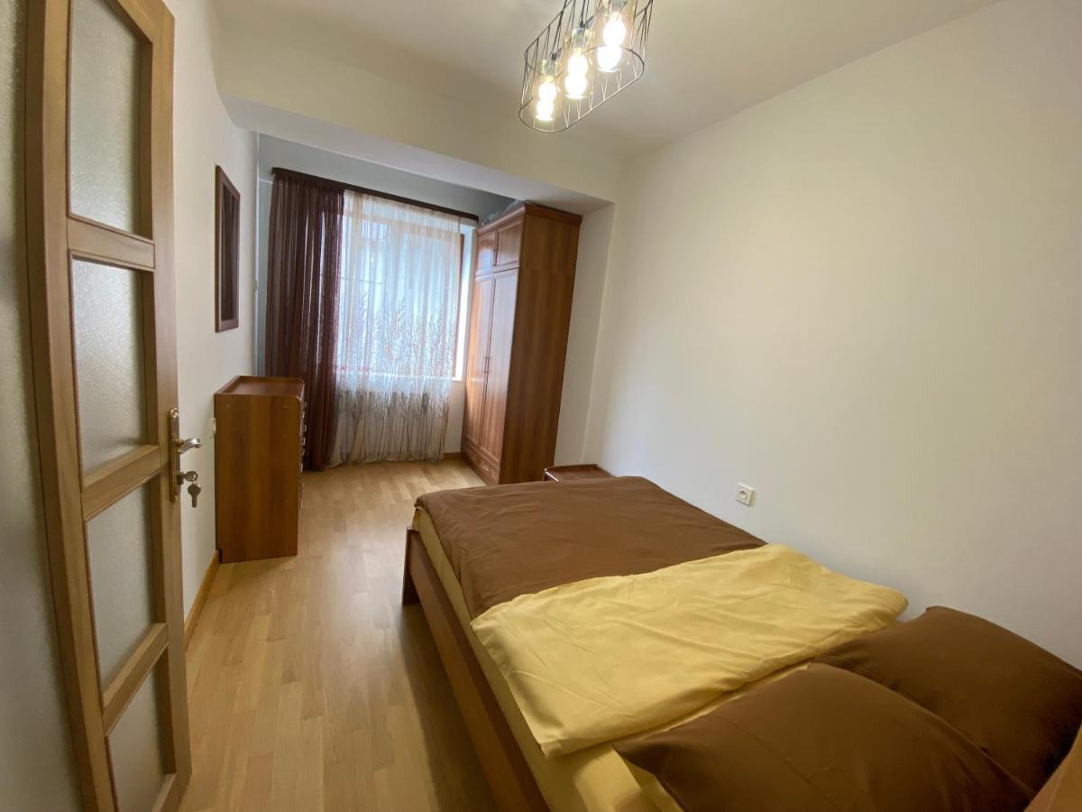 Northern Avenue Apartment Ереван Экстерьер фото