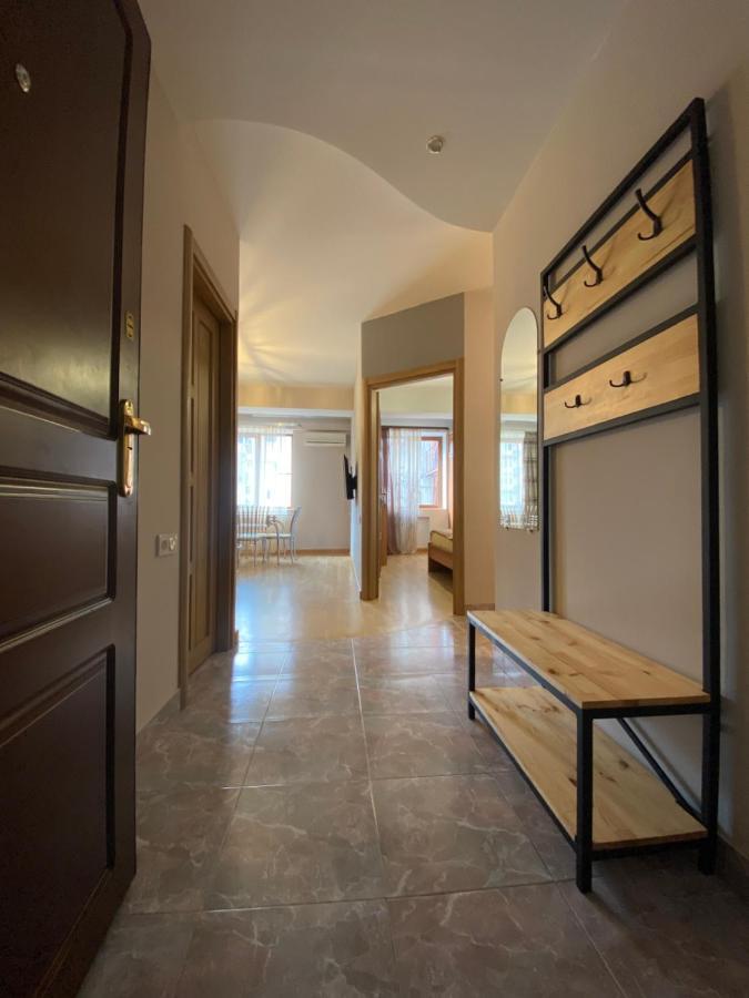 Northern Avenue Apartment Ереван Экстерьер фото